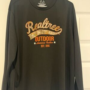 Realtree Black Long Sleeve Shirt